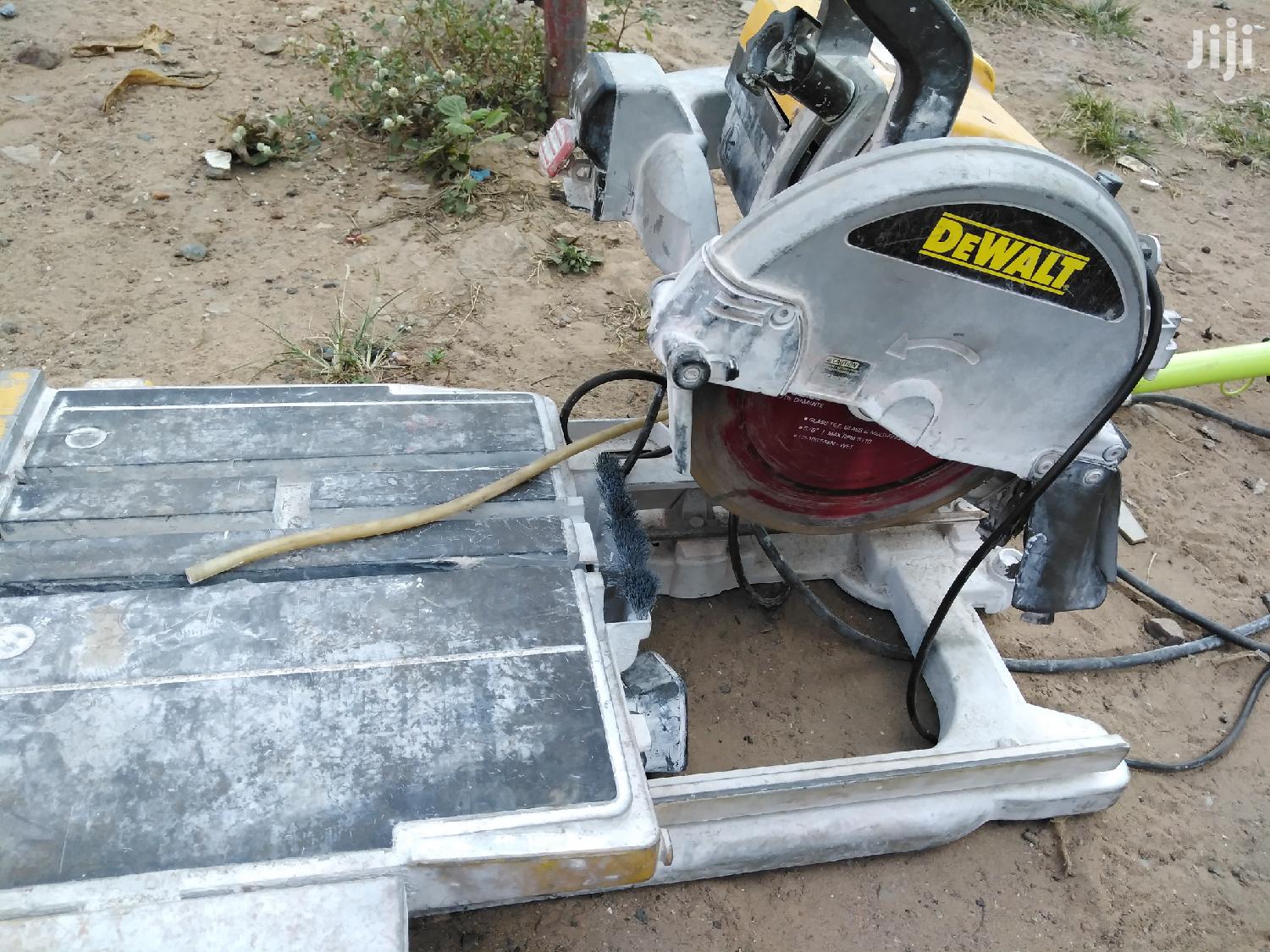 Dewalt Stone/Marble/Tile Cutting Machine in Ga South Municipal
