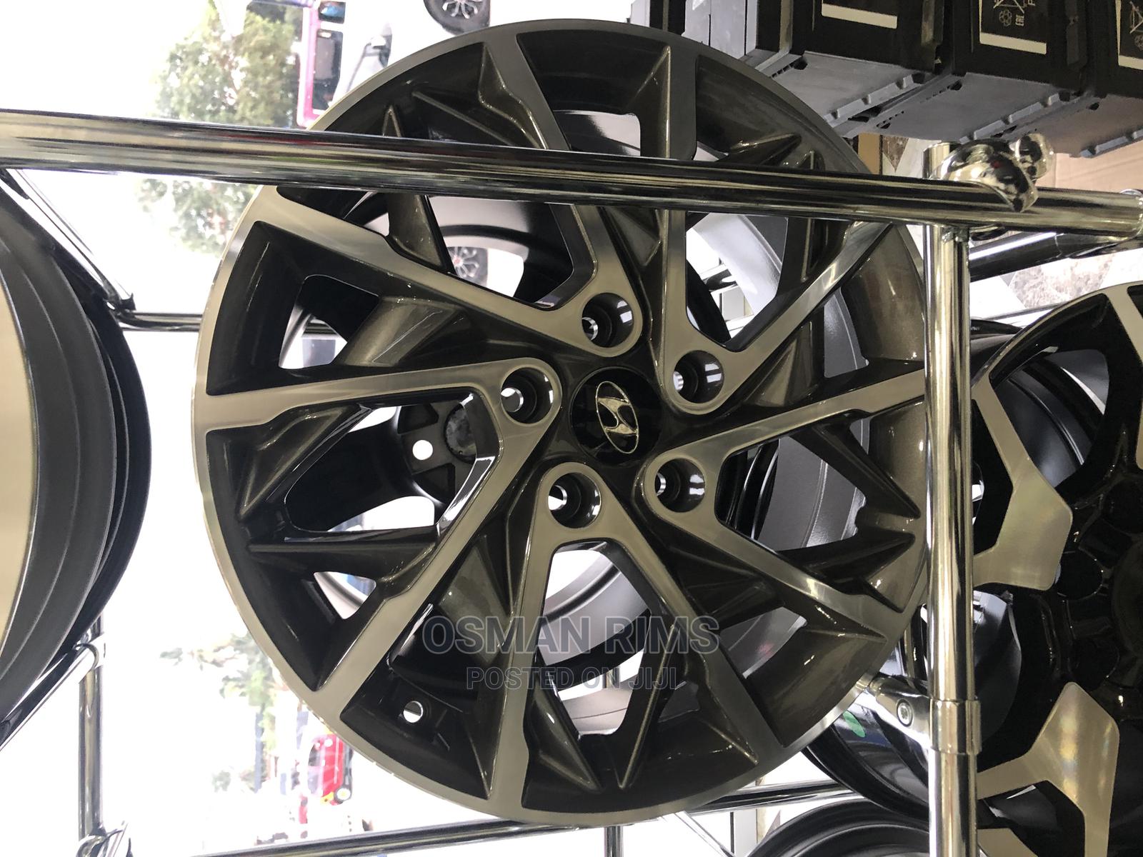 Hyundai Elantra Rim 16 Available in Darkuman Vehicle Parts