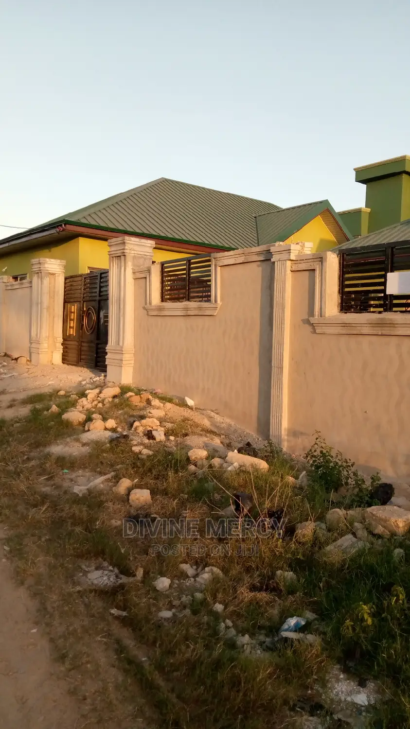 Furnished 1bdrm Apartment in Divine Mercy Agency, Kasoa for Rent in