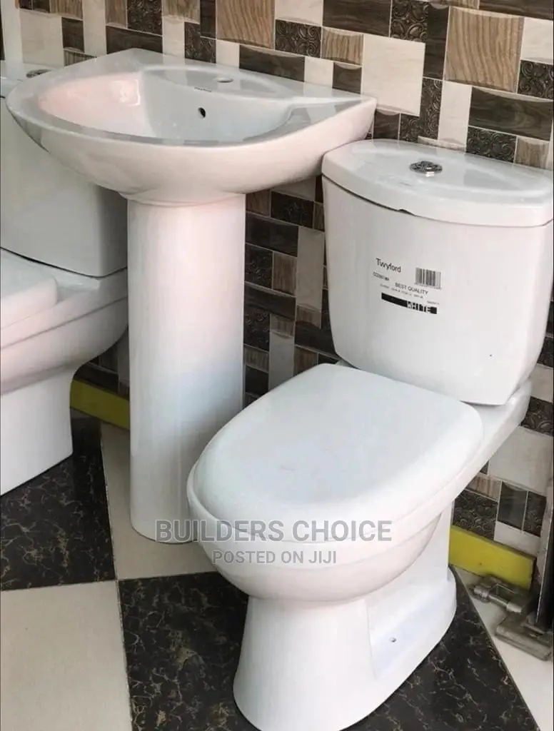 Twyford Water Closet With Wash Basin(White) in Accra Metropolitan