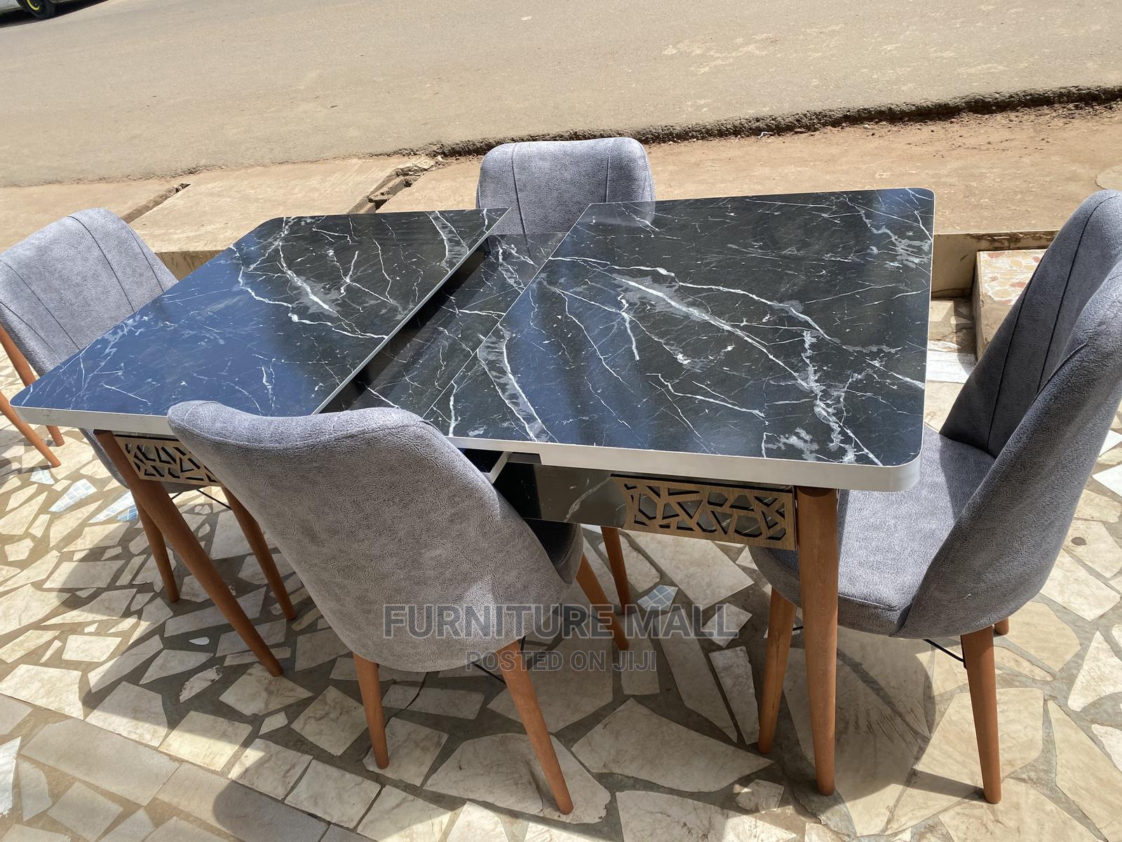 Quality Dining Tables With Chairs. Free Delivery in Adabraka