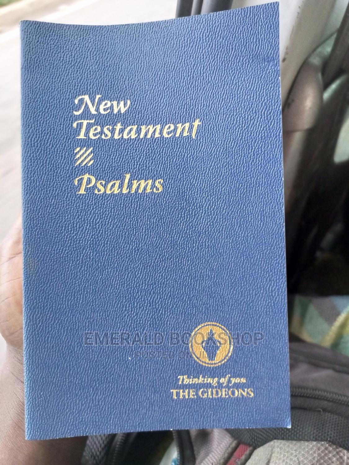 New Testament Gideon Bible in Lapaz Books & Games, Emerald