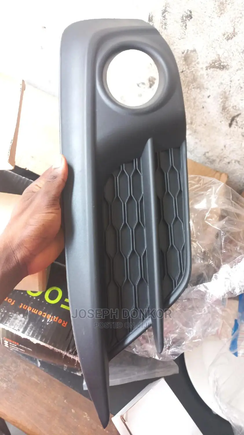 Civic 2016,2017,2018 Fog Lights and Cover Set (Pair) in Abossey Okai