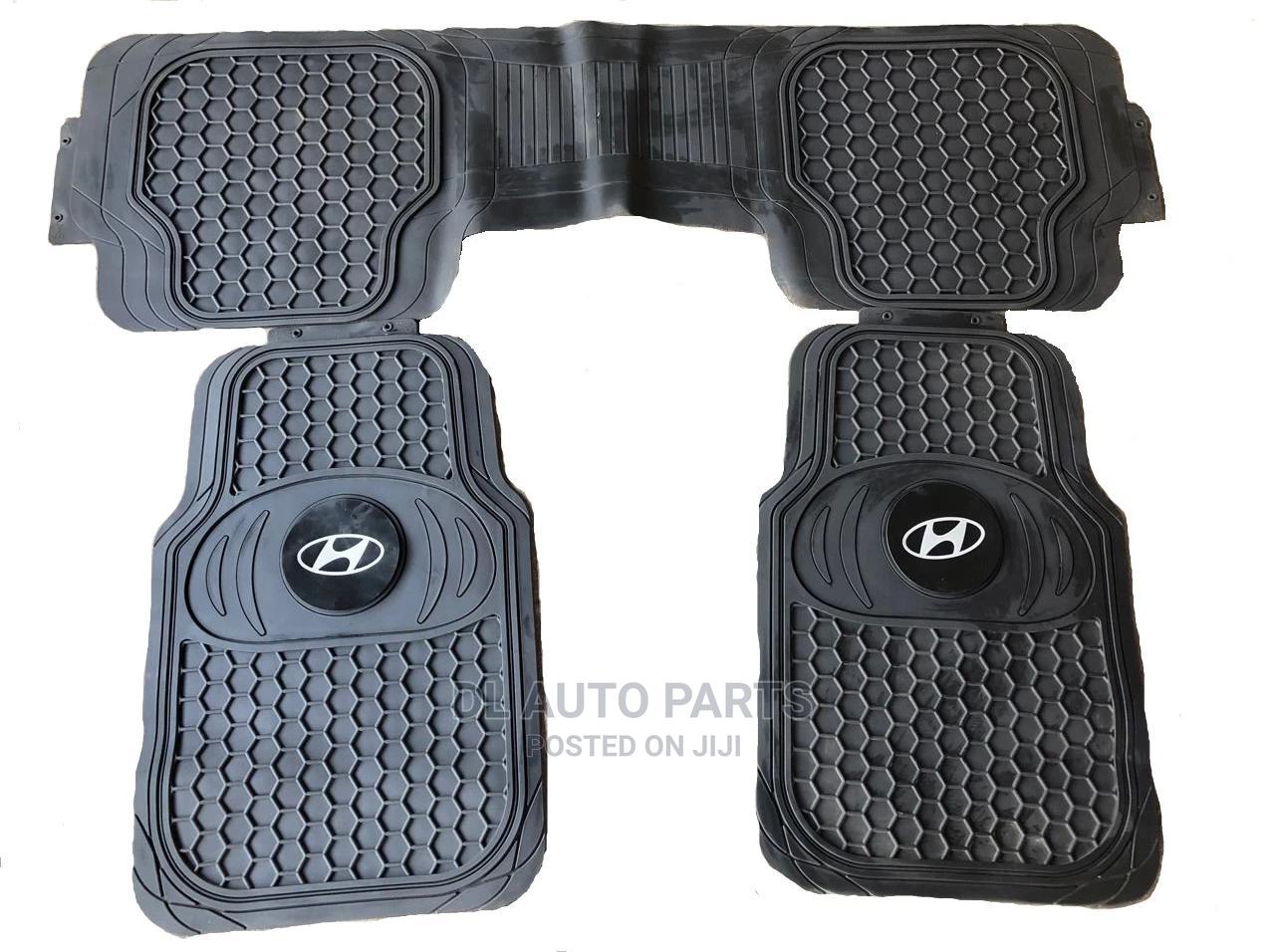 Universal Mat Hyundai in Abossey Okai Vehicle Parts & Accessories, Dl