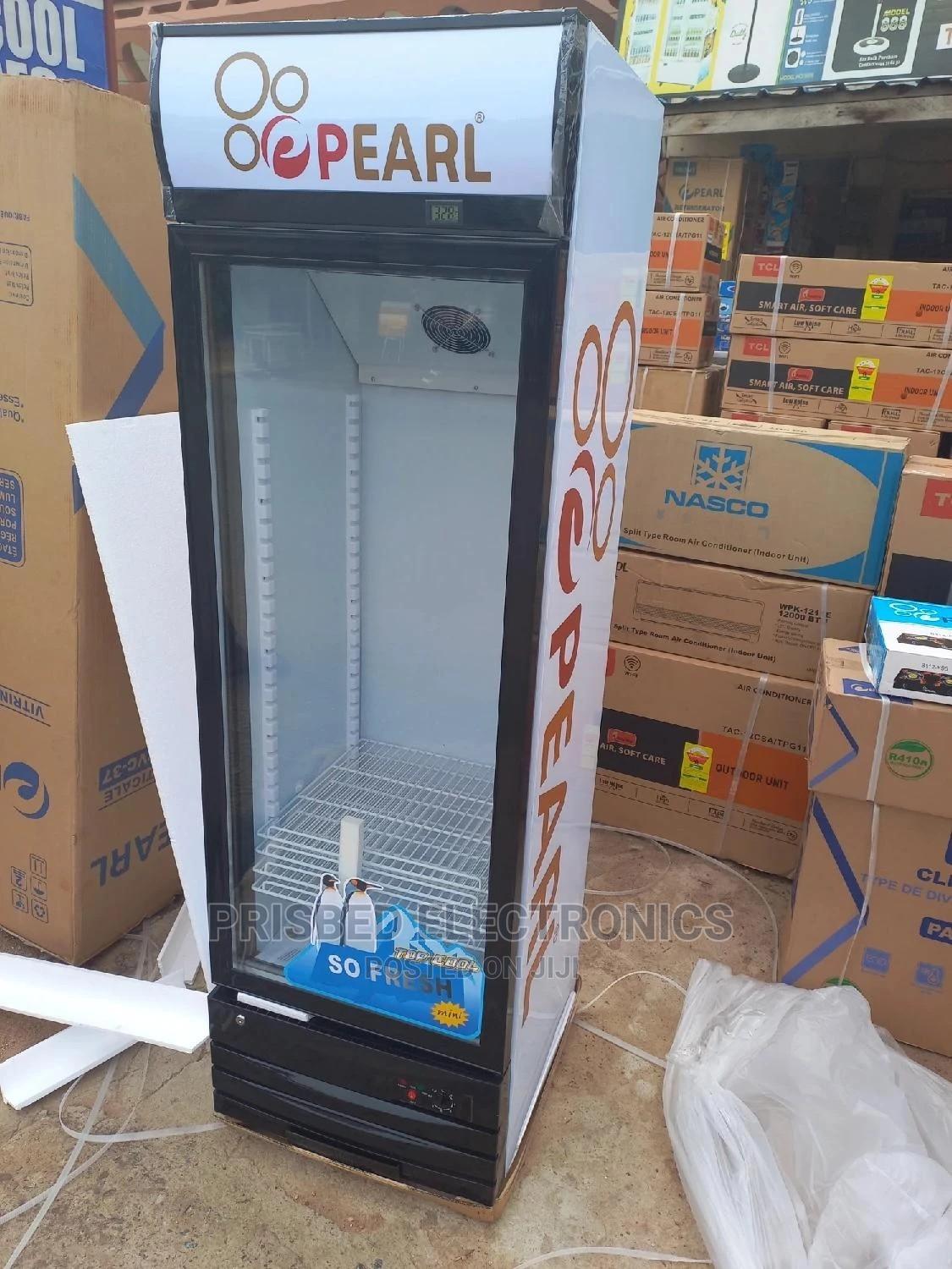 Pearl Showcase/Display Fridge 253 Litres in Achimota Store Equipment