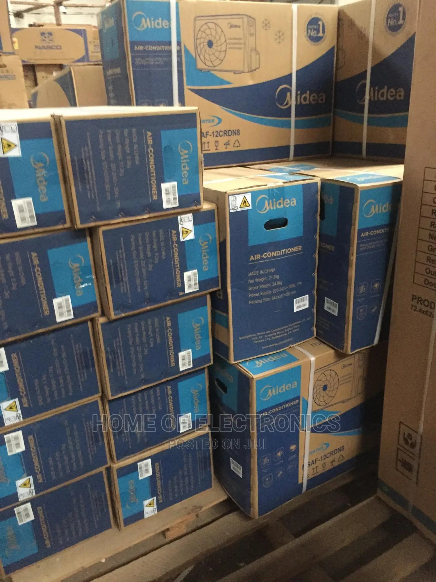 SelfCleaning Midea 1.5 HP R32 Inverter Air Conditioner in Accra