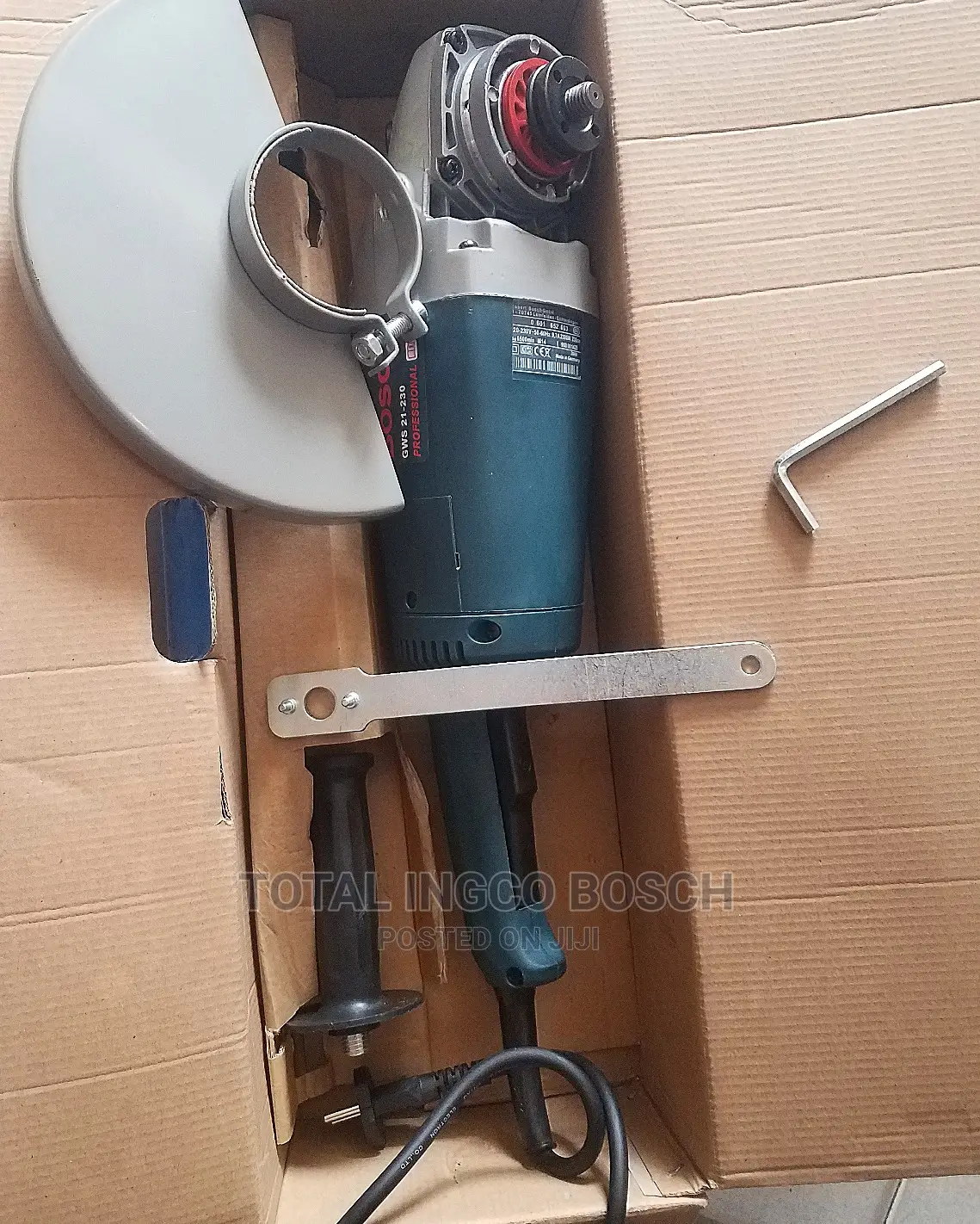 Cutting Machine Bosch Angle Grinder in Dansoman Electrical Hand Tools