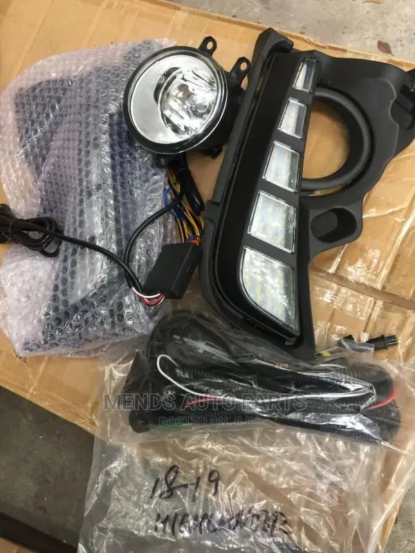 Toyota Highlander 2018 Led Fog Lights in Abossey Okai Vehicle Parts