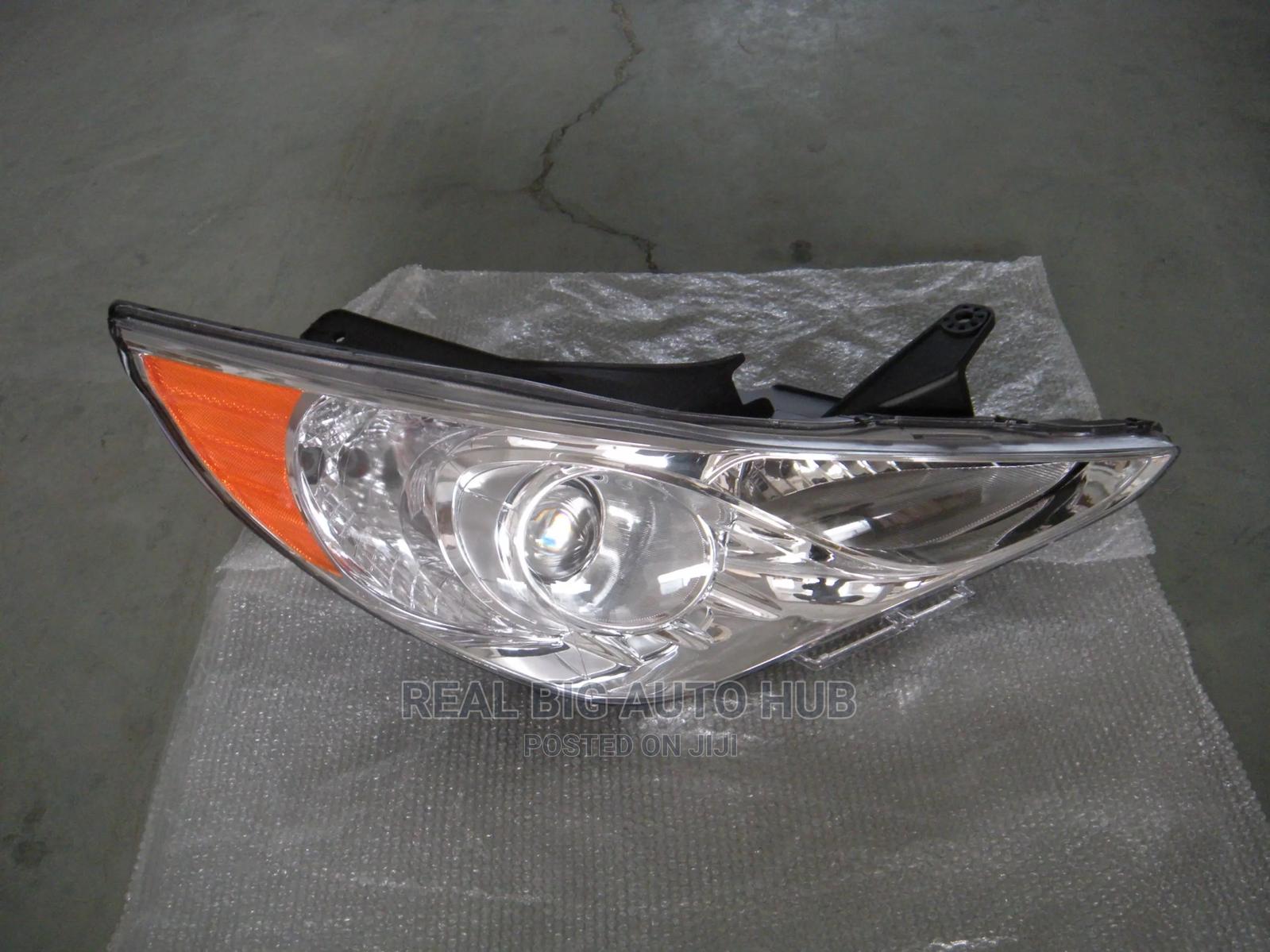 Archive Hyundai Sonata 2013 Headlight in Abossey Okai Vehicle Parts