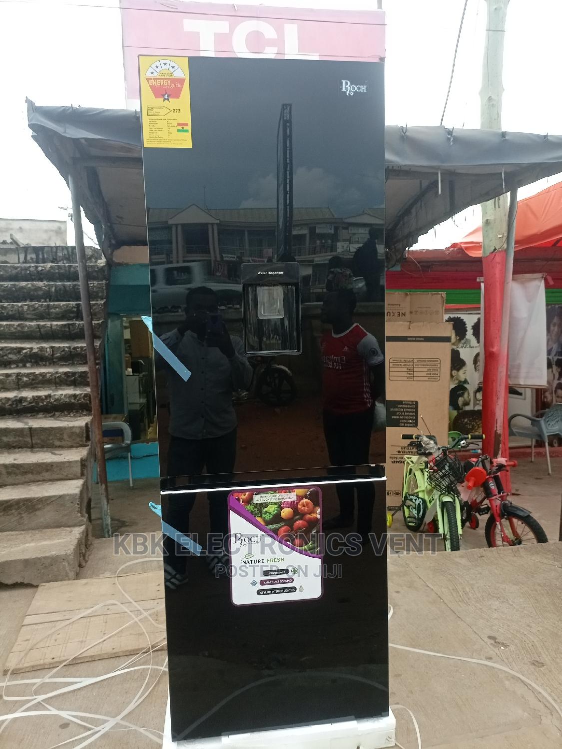 Roch 320ltr Premium Mirror Fridge Water Dispenser in Achimota Kitchen