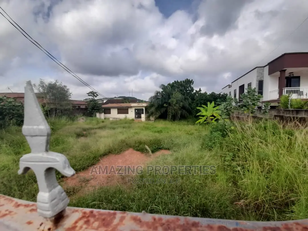 1 and Half Plot of Land for Sale West Land Registered Title in Airport