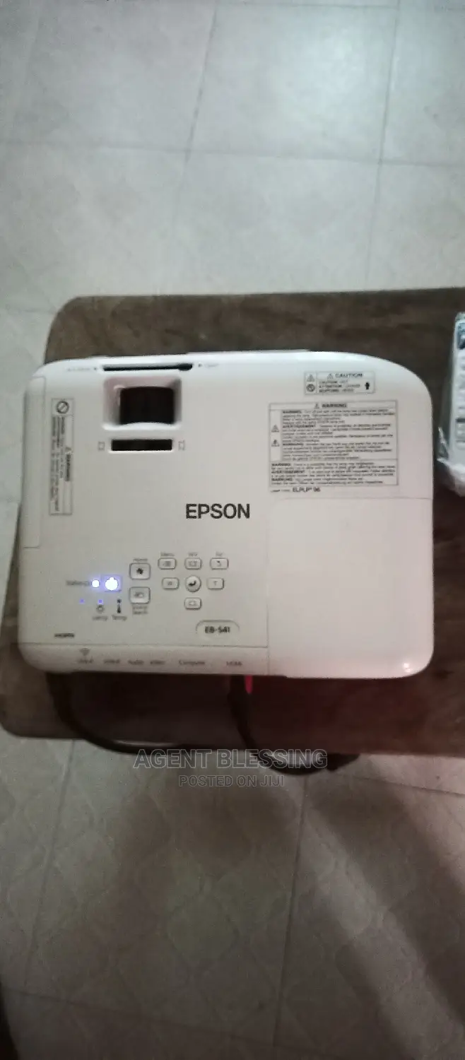 Projector(GH300) + Screen(GH200) Rentals in Tema and Accra in Accra