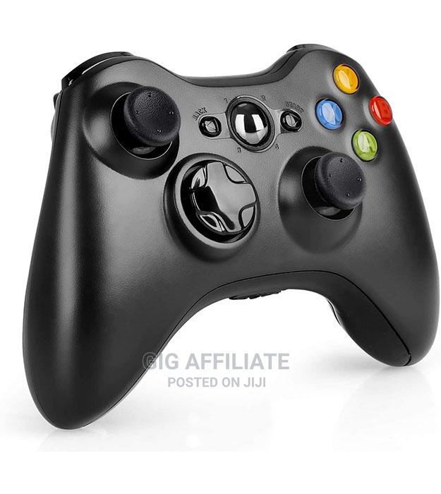 Brand New Xbox Wireless Controller in Tema Metropolitan Accessories