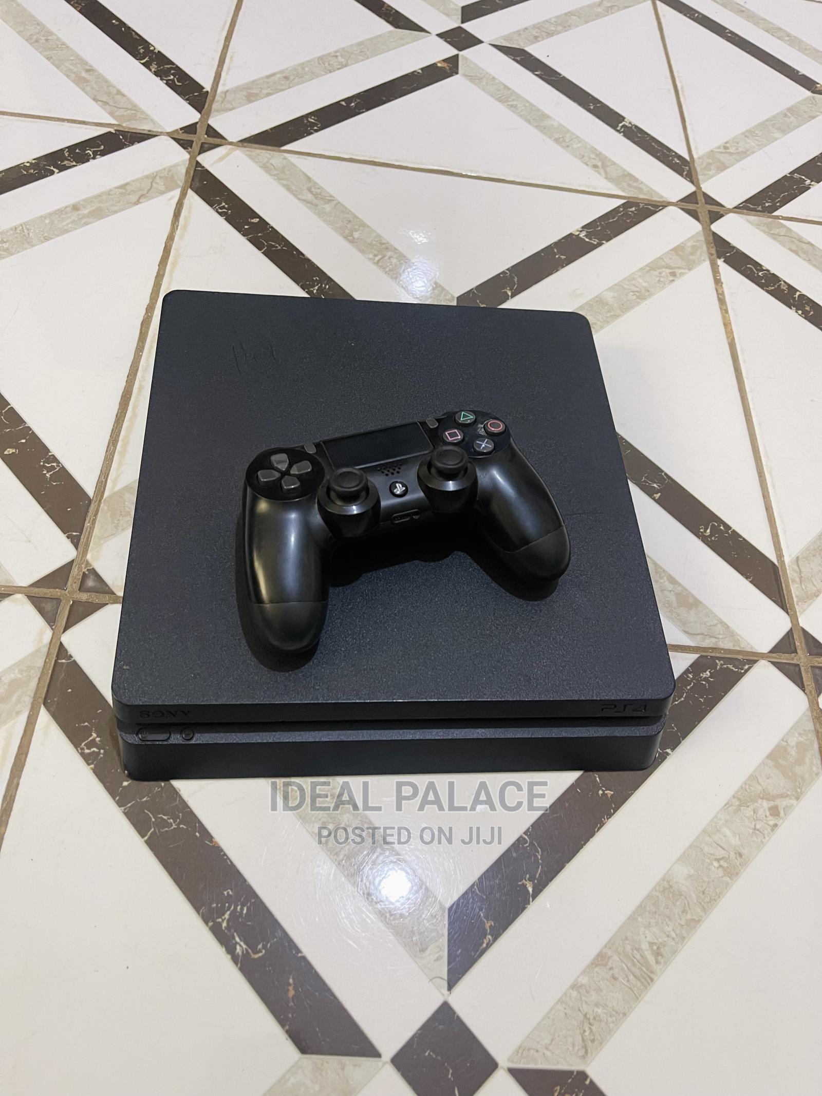 PS4 Slim 500GB With 8 Free Games in Achimota Video Game Consoles