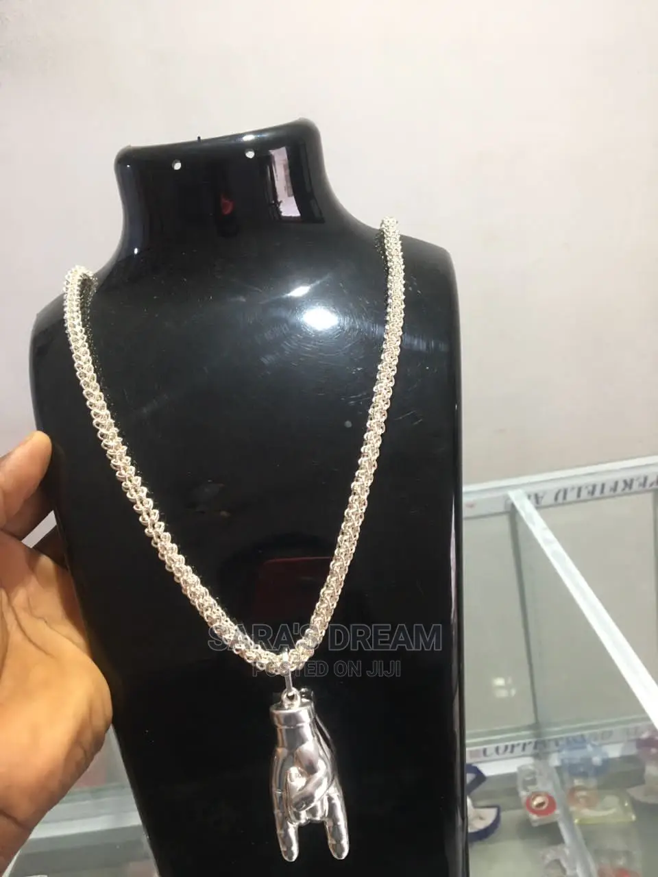 Italian Pure Sliver Chain in Kaneshie Jewellery, Sarah Amankwah
