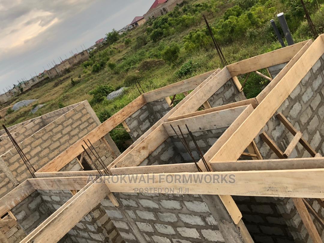 Pillars/Retaining Wall/Columns/Decking/Slabs/Scaffolds/Props in