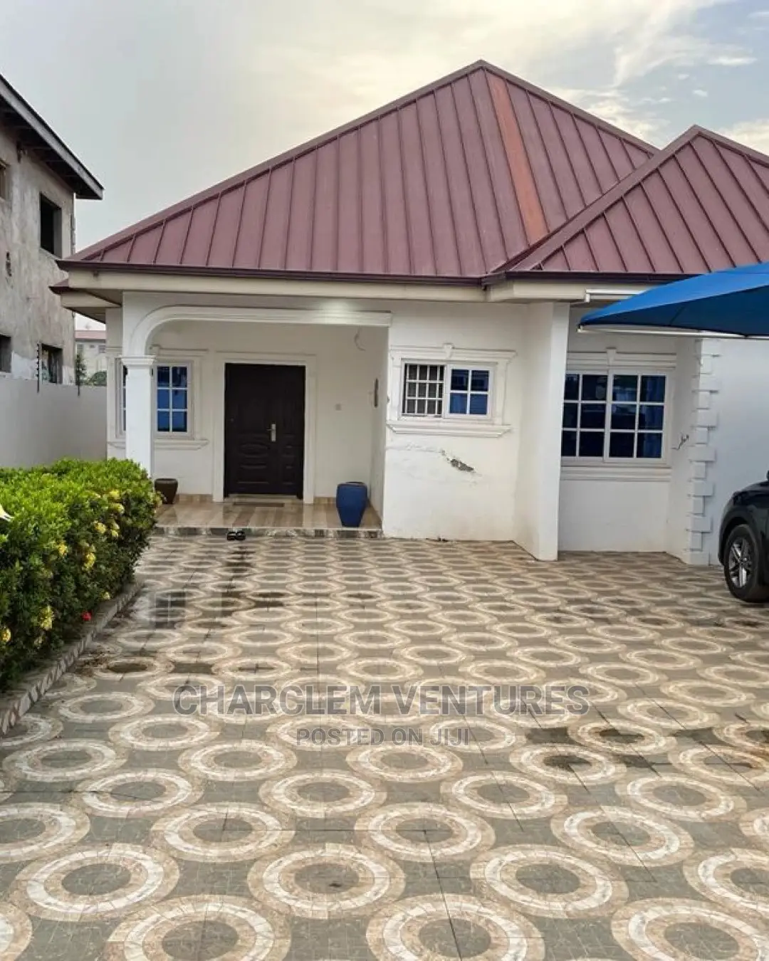 3bdrm House in Madina for Sale in Madina Houses & Apartments for Sale