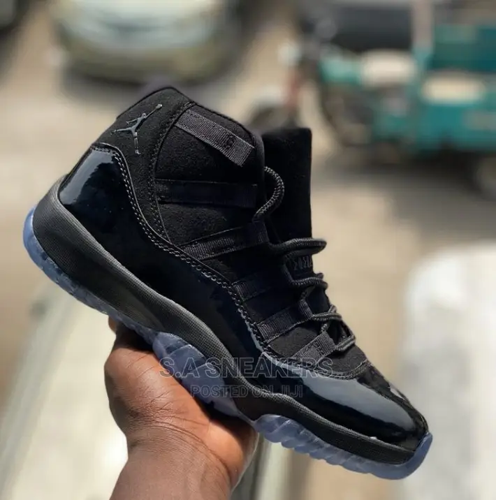 black and blue air jordan 11
