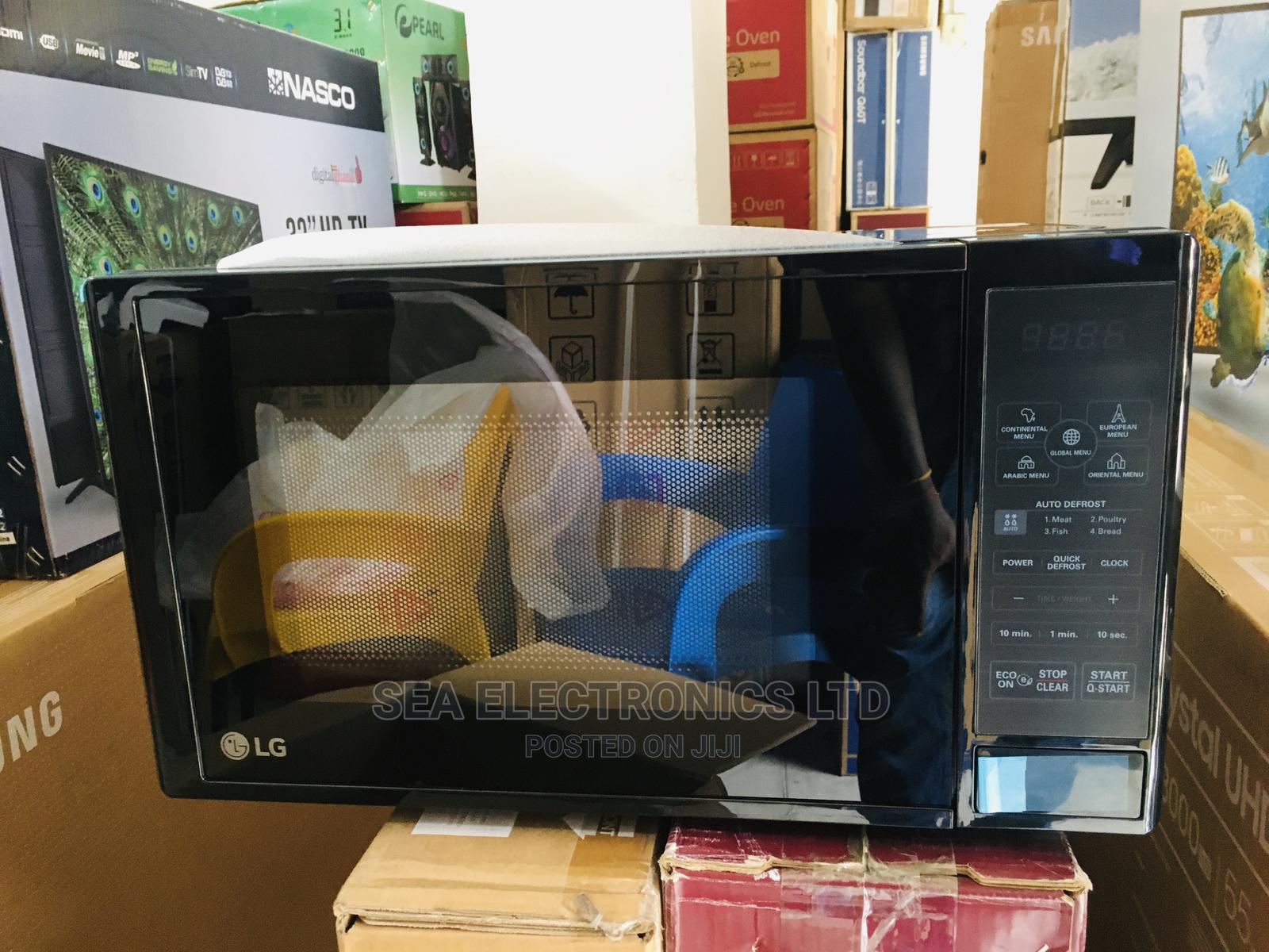 LG 20 Liter “Solo” Microwave Oven, Black in Adabraka Kitchen