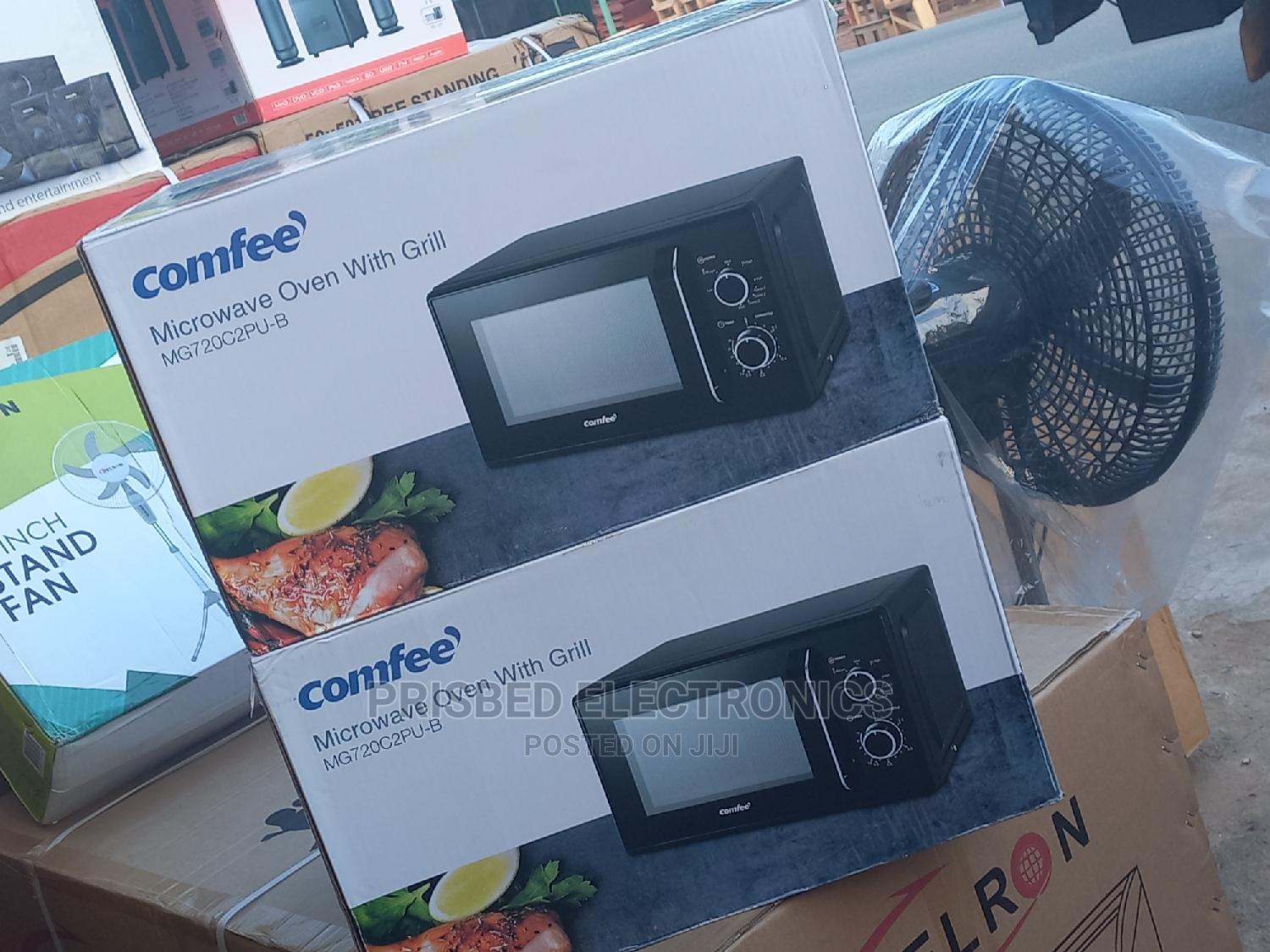 Comfee Microwave Oven With Grill 20 Litres in Achimota Kitchen