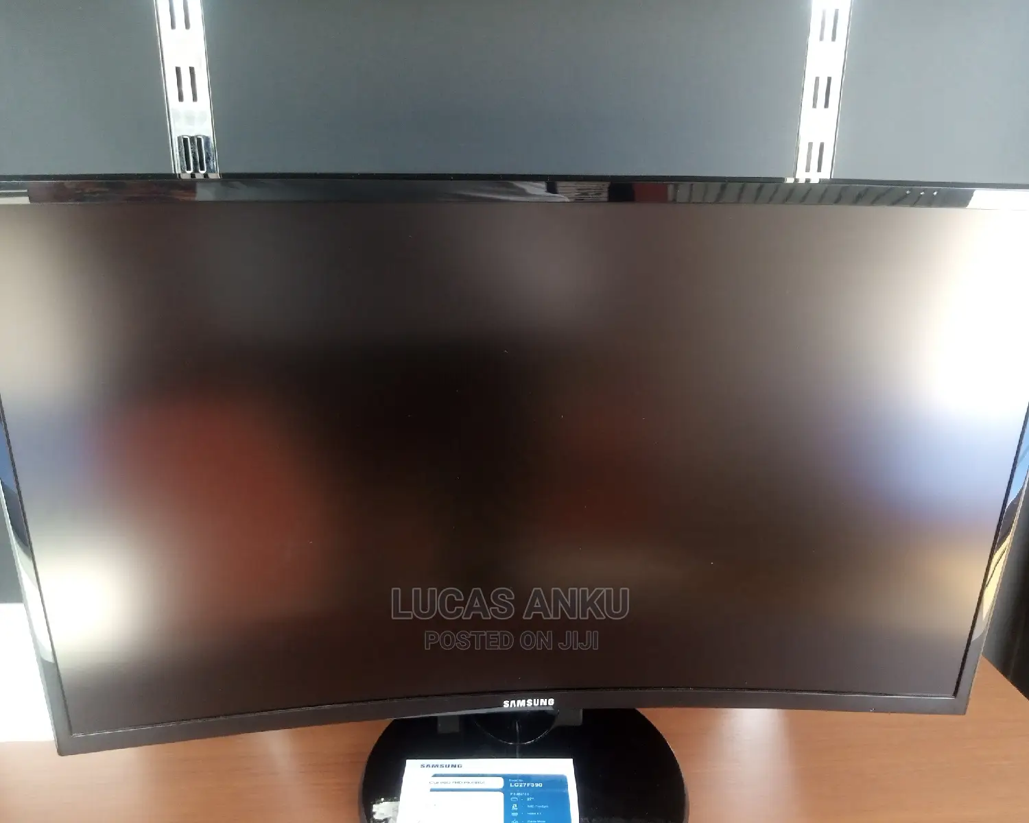 Samsung 32" Curve Monitor in Accra Metropolitan Computer Monitors