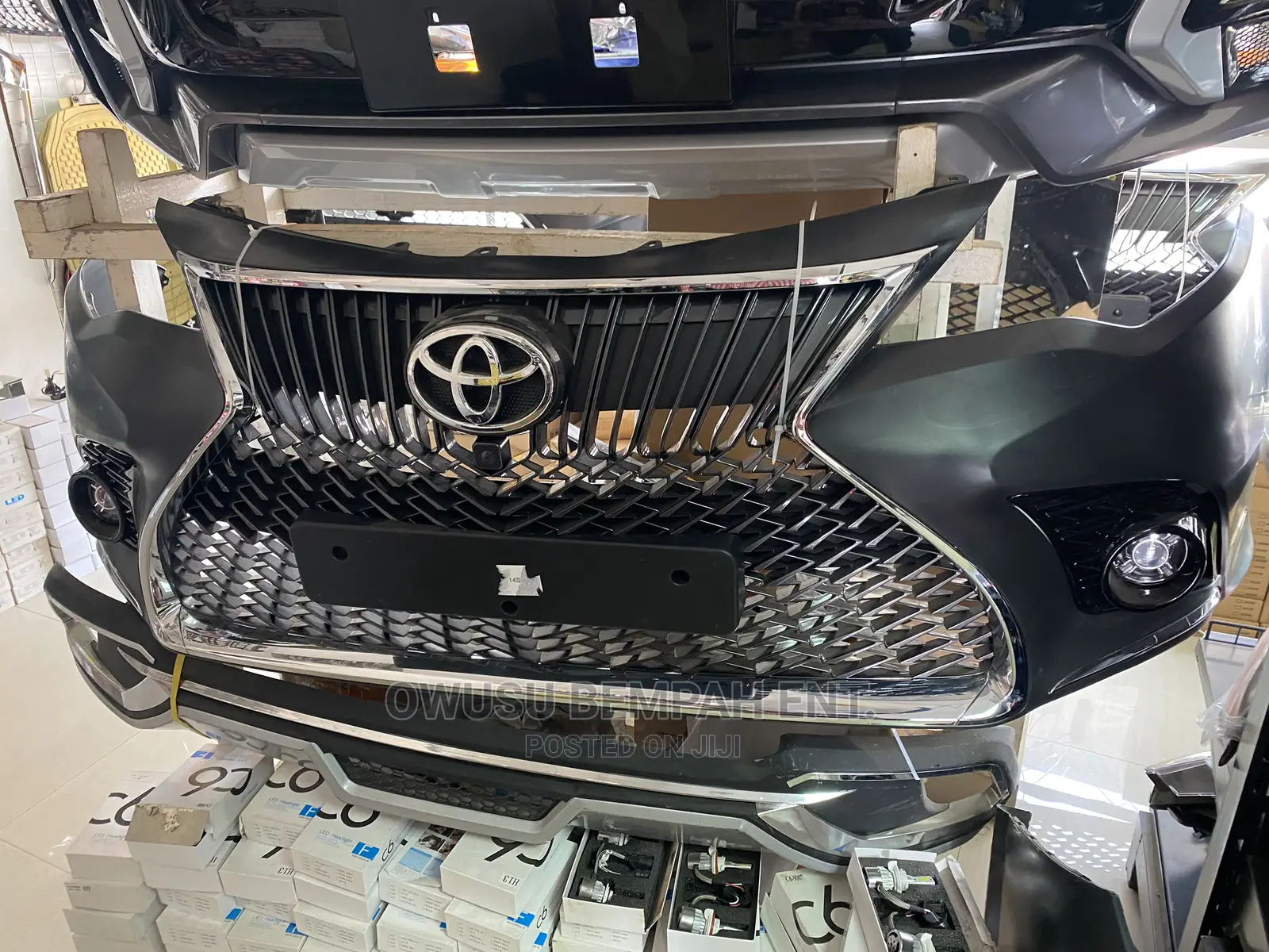 Camry Spider Lexus Style Front Bumper in Abossey Okai Vehicle Parts