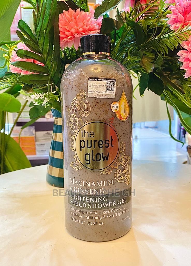 The Purest Glow Niacinamide and Ginseng Shower Gel in Accra