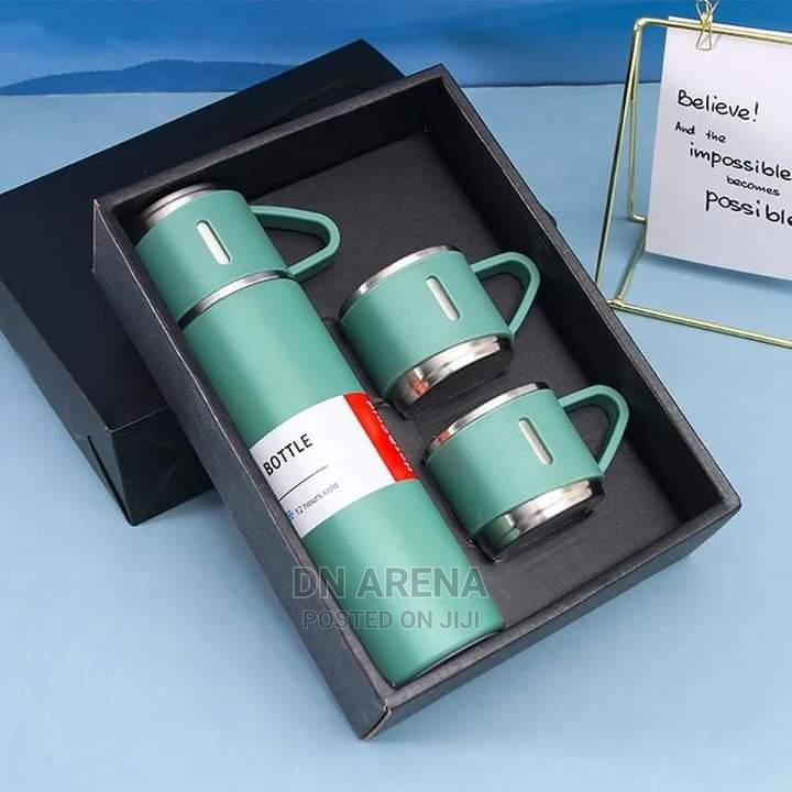Vacuum Flask Set 500ml in Accra Metropolitan Kitchenware & Cookware