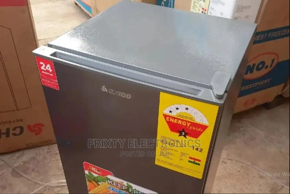 Fast Cooling Chigo Table Top Fridge With Freezer. in Accra Metropolitan
