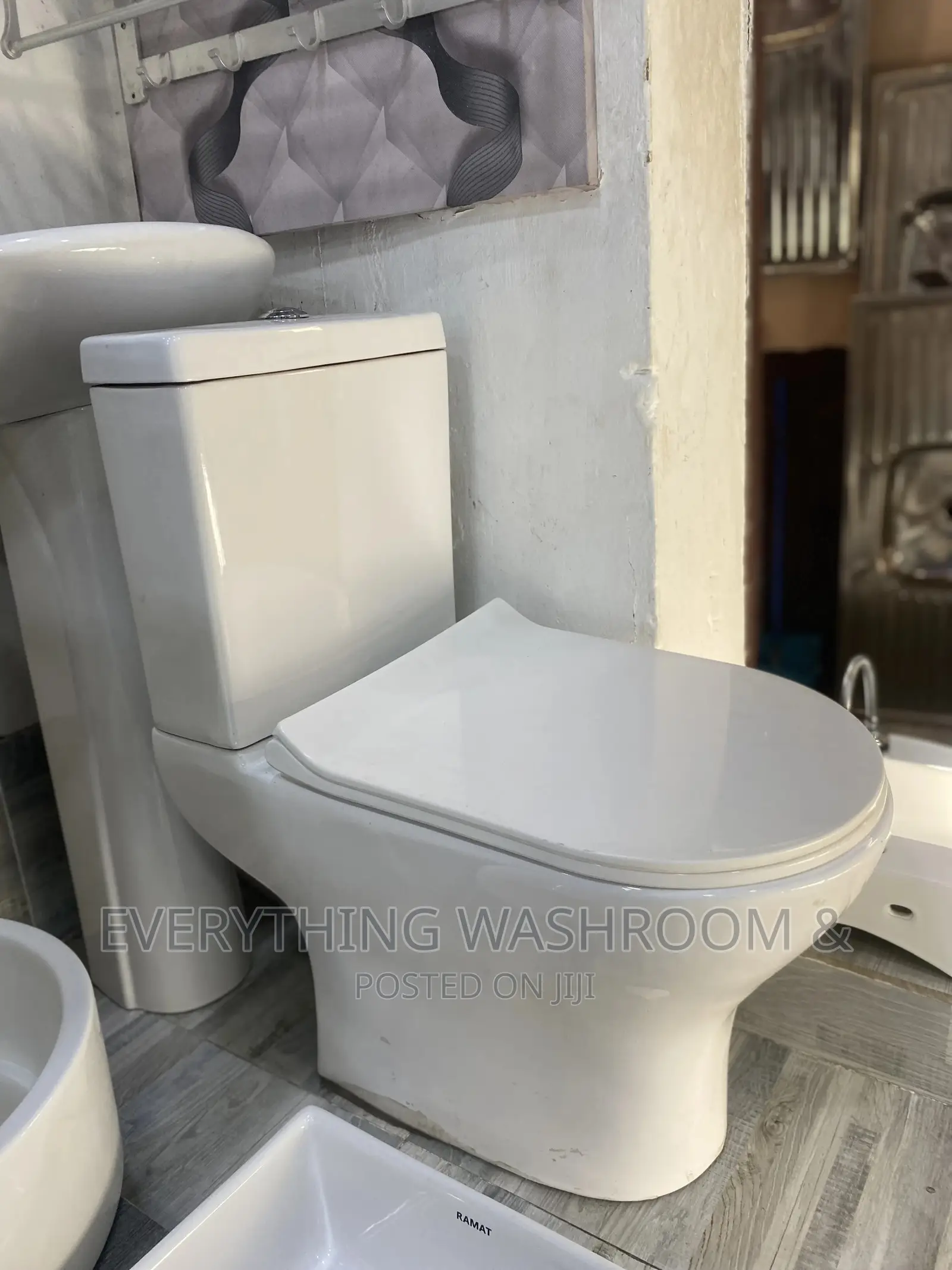 Twyford Water ClosetsTwyford Slim Tank WcTop Flush System in Accra