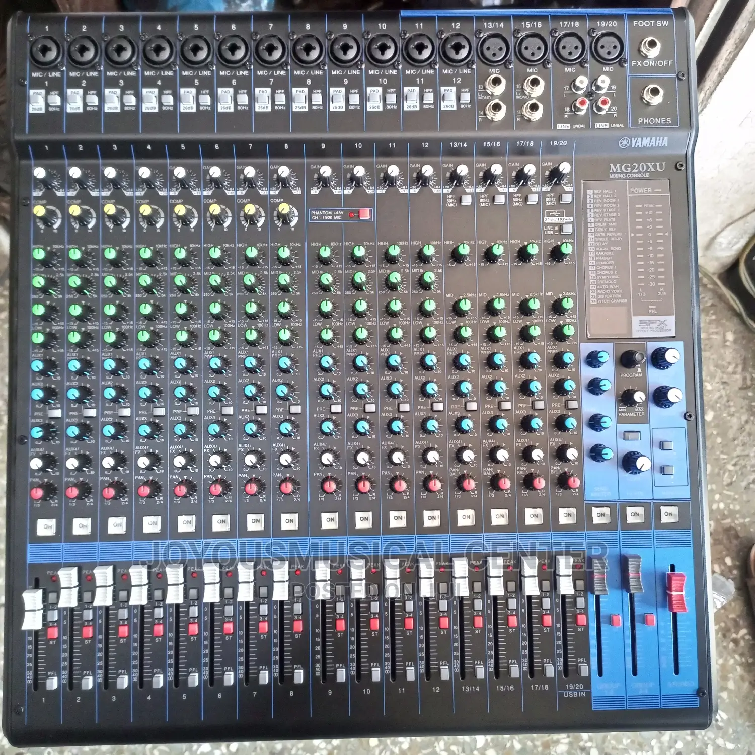 MG 20 Xu Yamaha Mixer in Accra Metropolitan Audio & Music Equipment