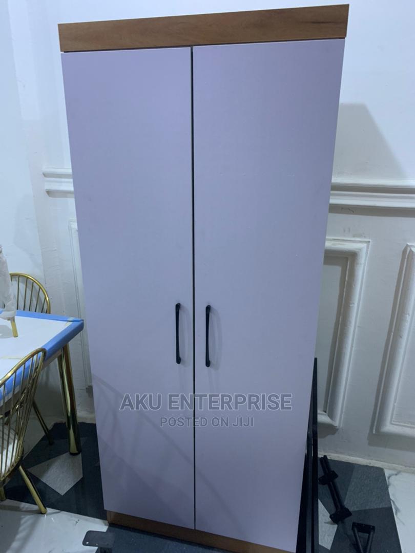 2 in 1 White Wood Wardrobe With Drawers in Accra Metropolitan