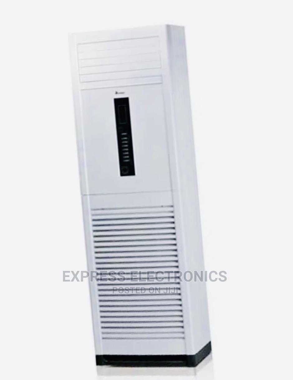 5.5hp Split Floor Air Swings Circulation System Chigo AC in Adabraka Home Appliances, Express