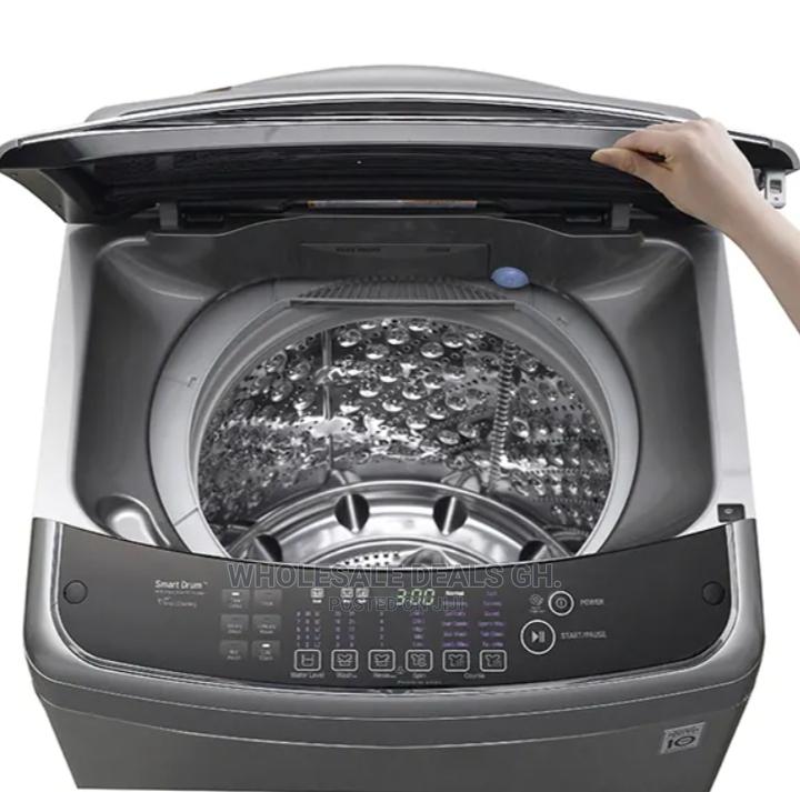 LG Topload 14 KG Washer With 10 Year Warranty in Accra Metropolitan