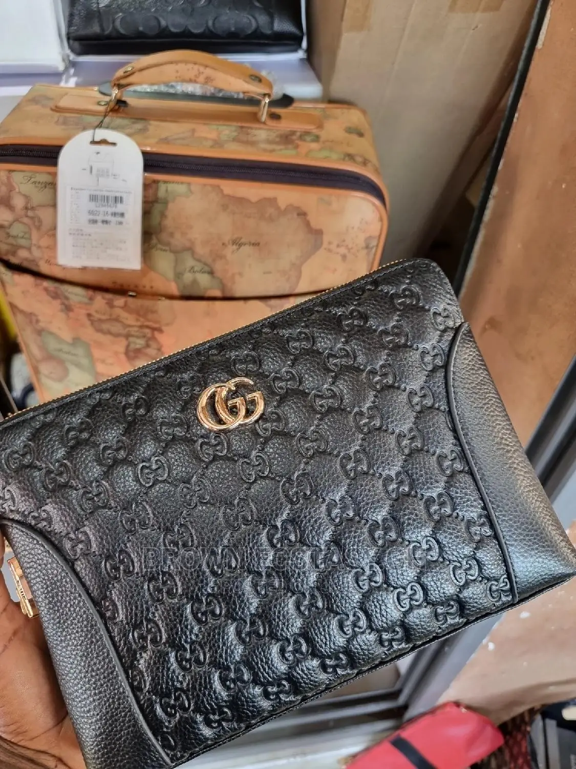 Gucci Clutch Bag in Osu Bags, Brown Ecstasy