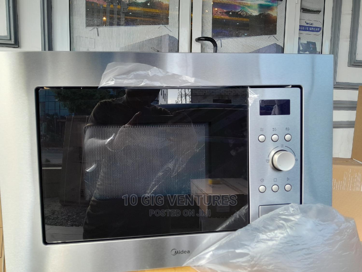 MIDEA 17ltrs Builtin Electric Oven Microwave (AM717BS7) in Adabraka