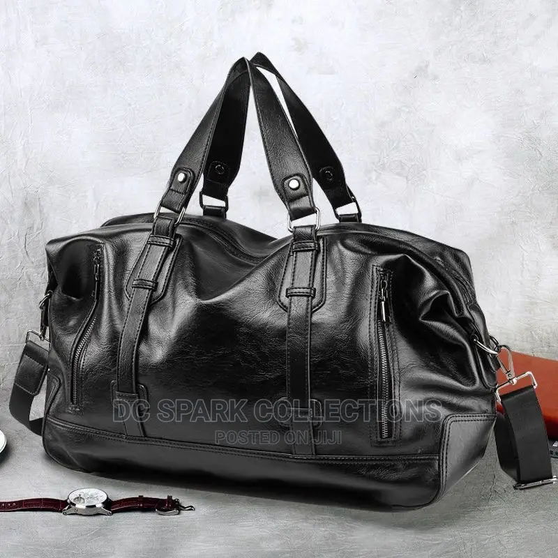 Classic Medium Duffle Sports Bag and Traveling Bag in Accra