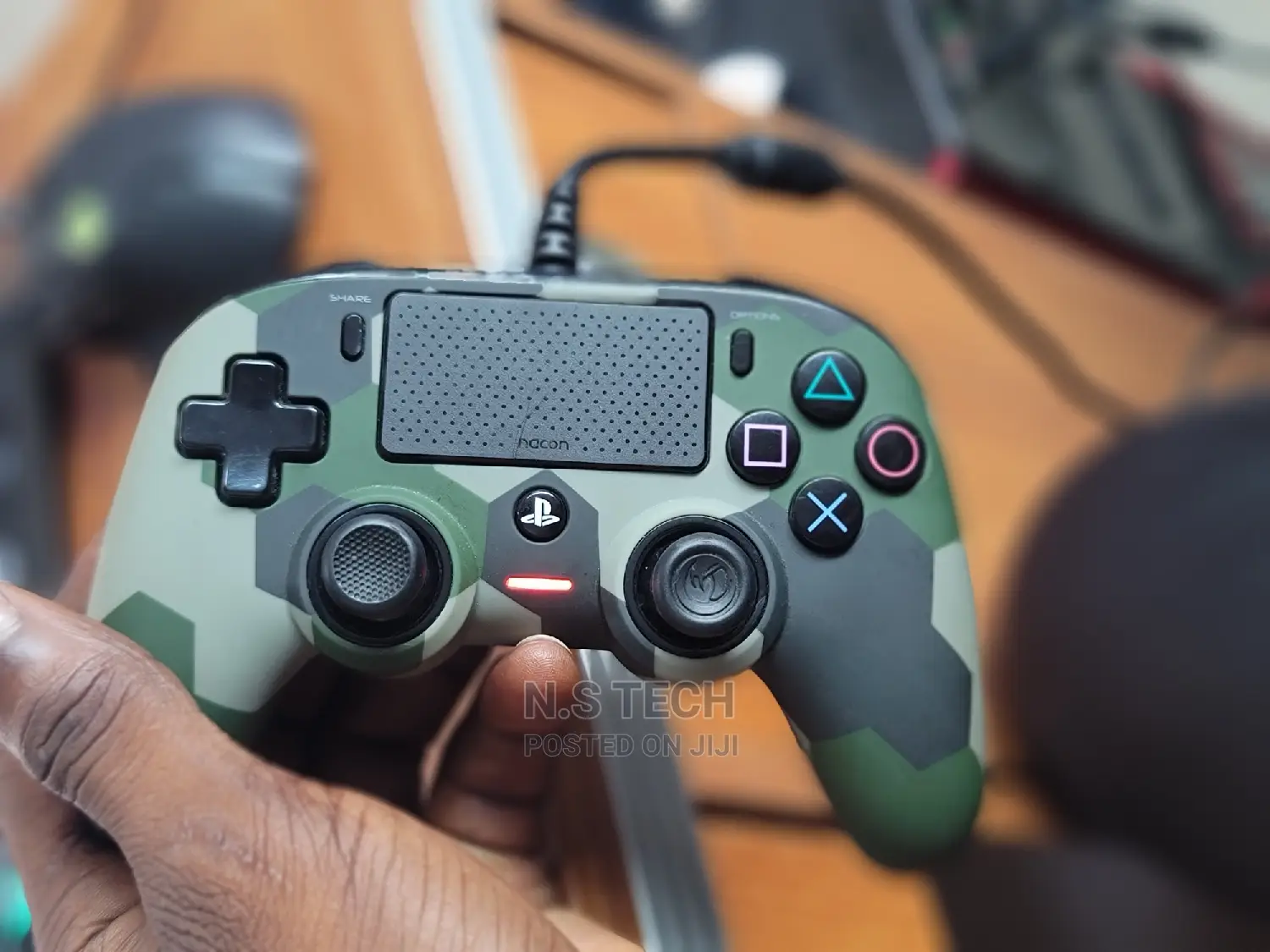 Original Ps4 PC Gaming Controller in Accra Metropolitan Video Game