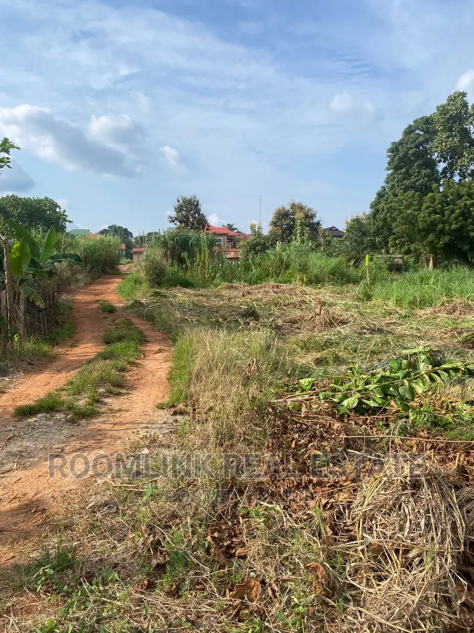 One Plot Between Eusbett Bank of Ghana in Sunyani Municipal Land