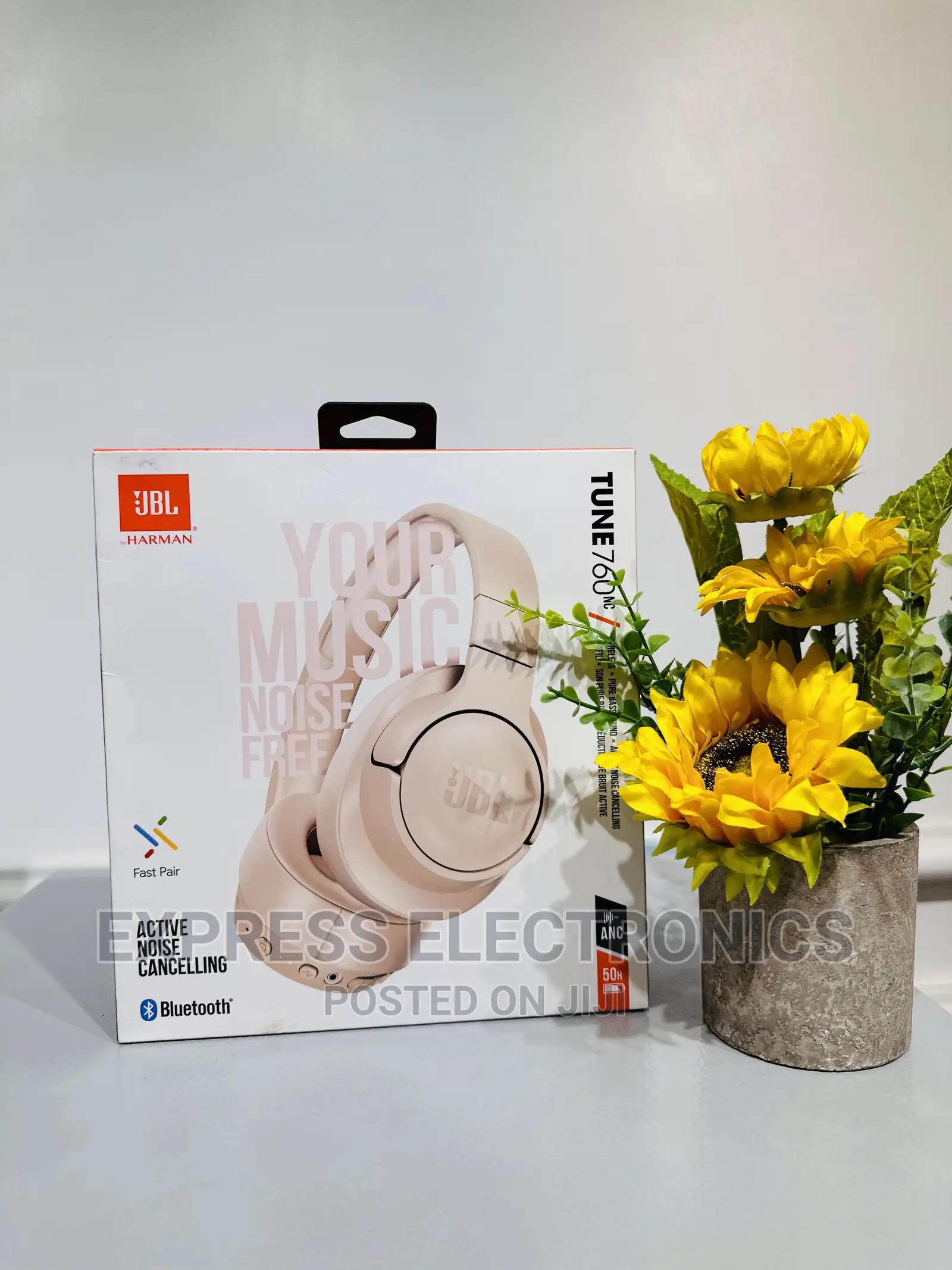 Google Fast Pair Headphone JBL Tune 760 in Adabraka Headphones