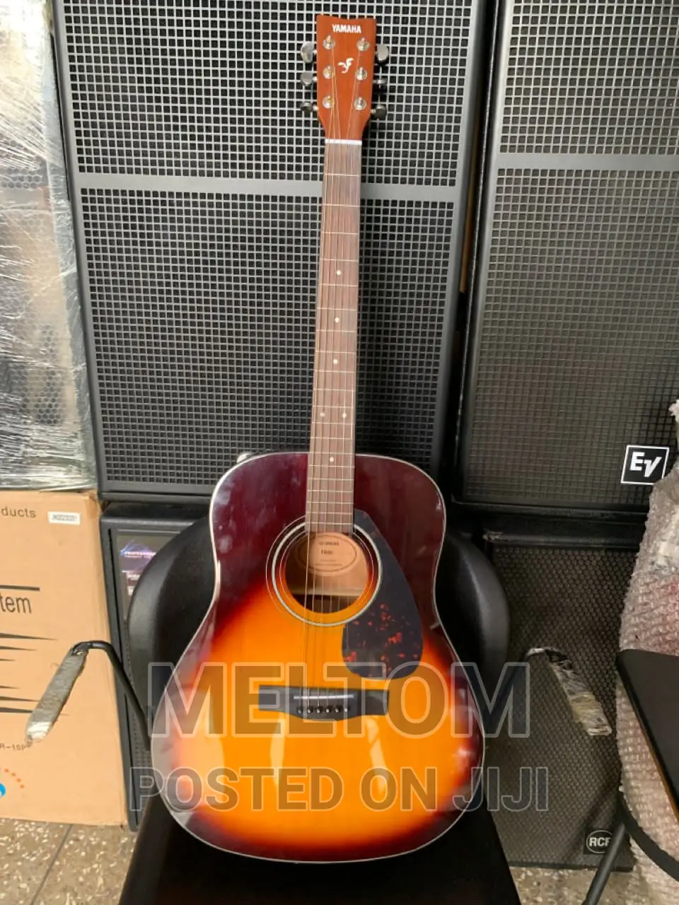 Yamaha Acoustic Guitar (6 Strings) in Accra Metropolitan Musical Instruments & Gear, Meltom