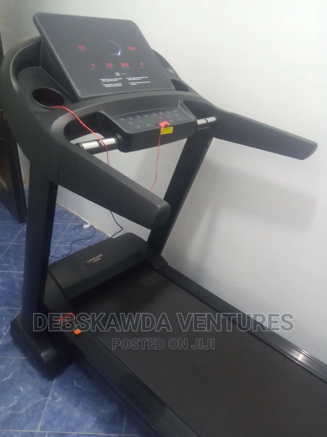 Heavy Duty Luxury Treadmill 4hp DC 150kg in Accra Metropolitan Sports