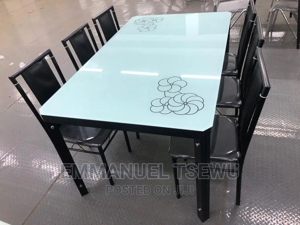 Dining Table in Tema Metropolitan Furniture, Mawuli Mawuli