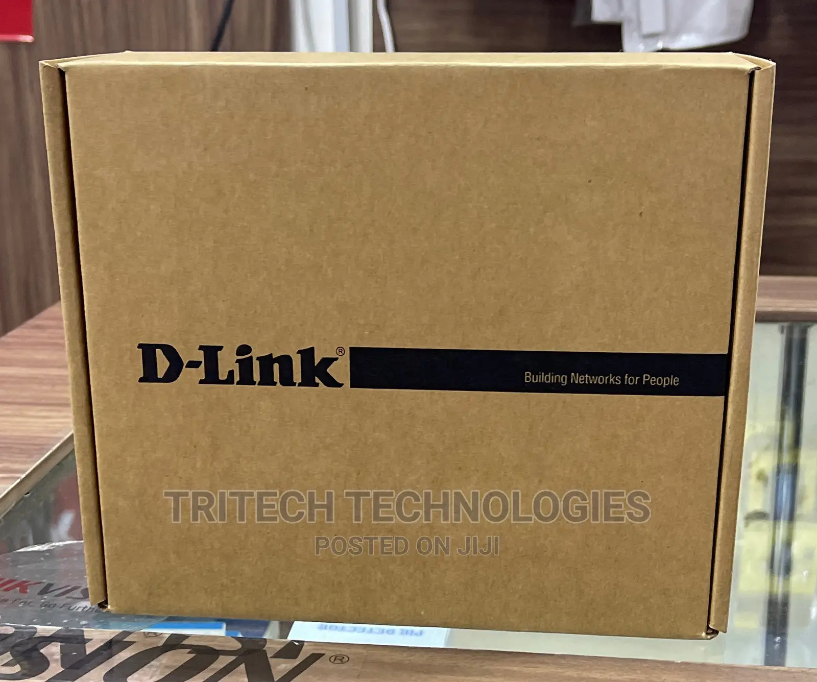 TL-SG2210P | Switch 8 ports Gigabit smart PoE et 2 emplacements SFP | TP- Link Canada