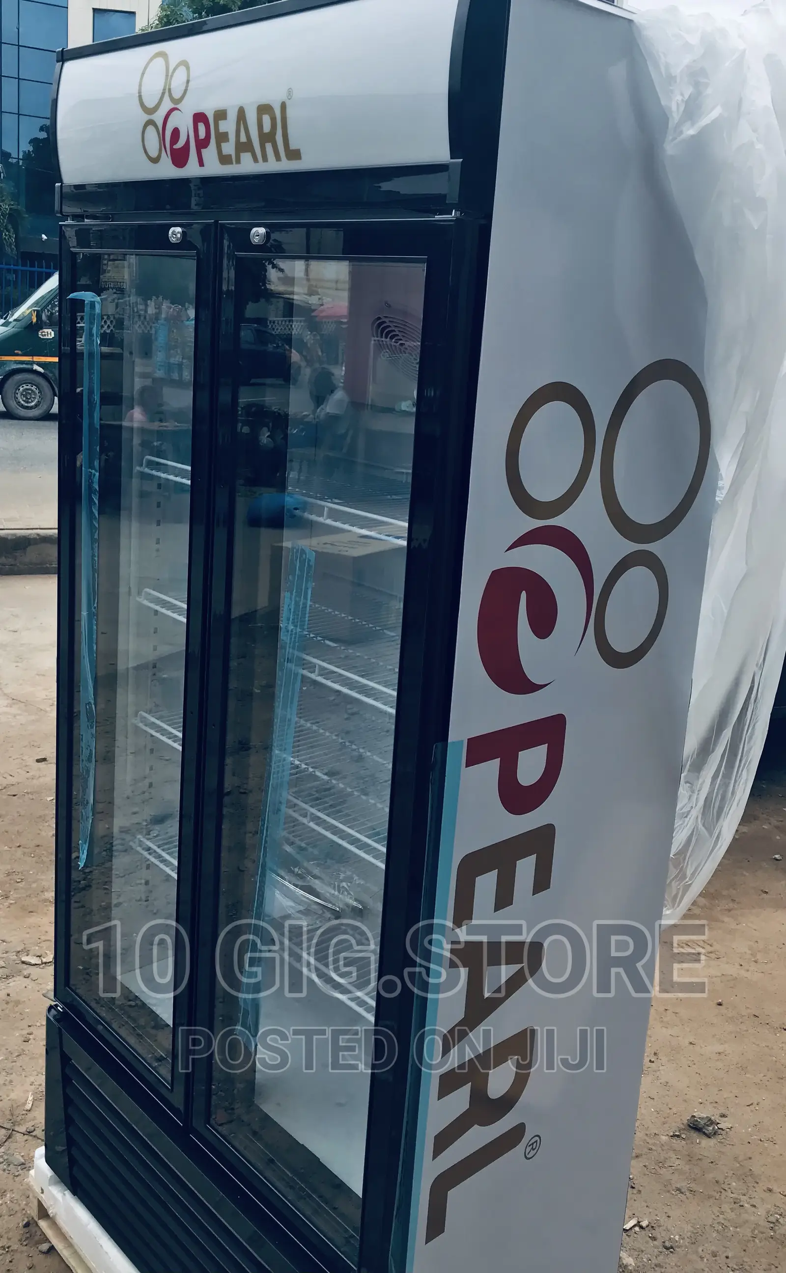 Take Away Pearl PVC6622B Double Door Display Fridge in Adabraka