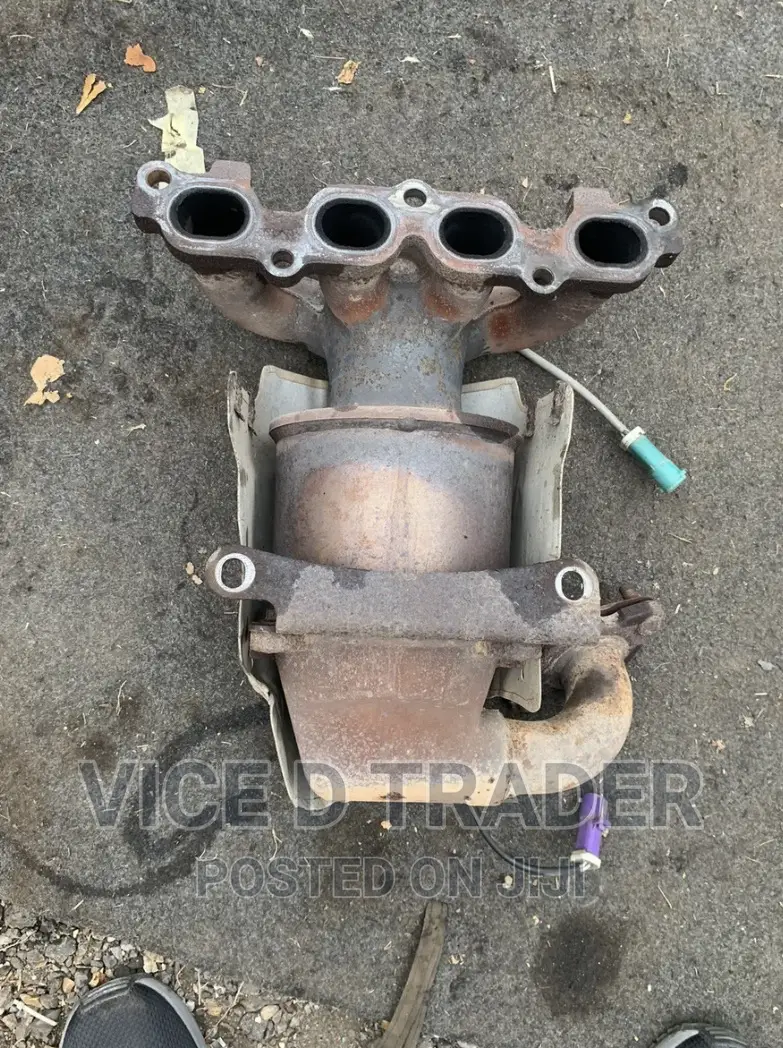 CATALYST CONVERTER Ford Fiesta Zetec Cat Down Pipe Downpipe in Abossey