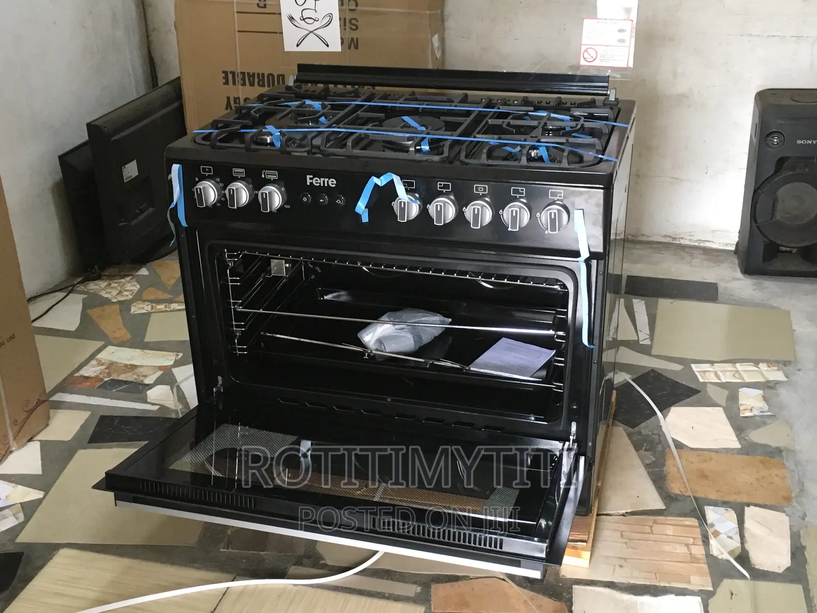Amazing Offer! FERRE Freestanding 5 Burner Gas Cooker Oven in Accra