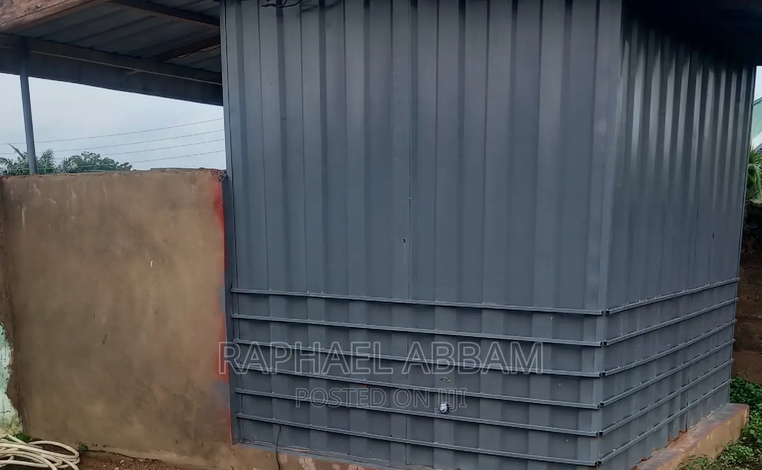 Container Shop in Accra Metropolitan Commercial Property for Sale