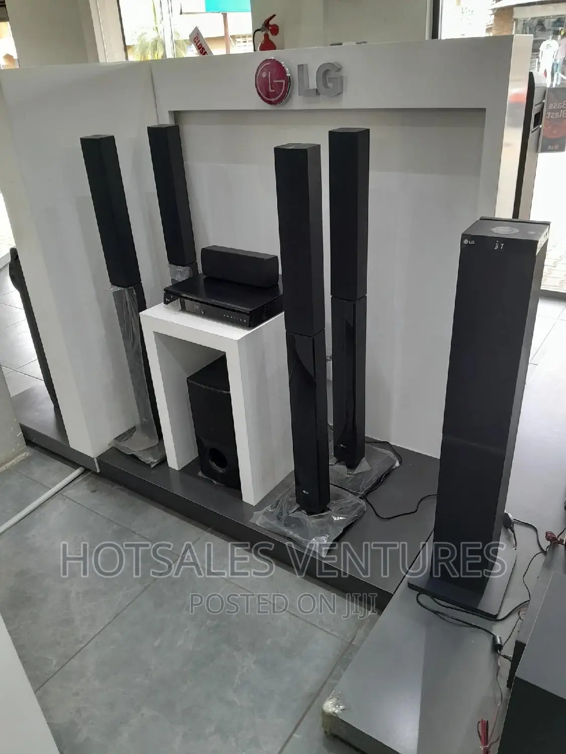 LG LHD655BT Home Theatre System, 1000 WATTS, 5.1 CH, BT in Accra