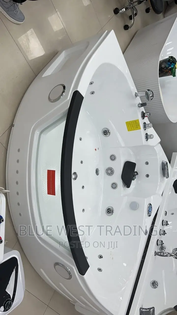 Bathtub Jacuzzi in Accra Metropolitan Plumbing & Water Supply